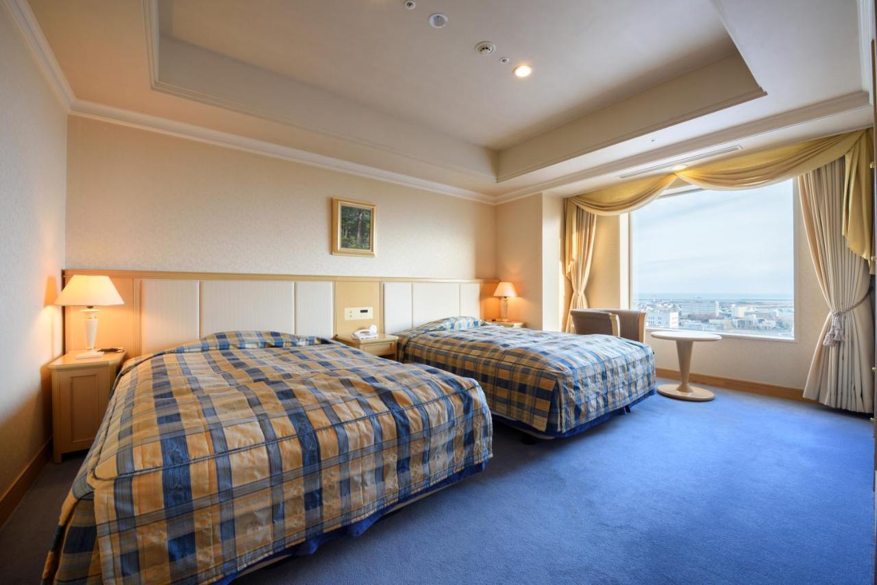 Grand Hotel New Oji Tomakomai Exterior photo