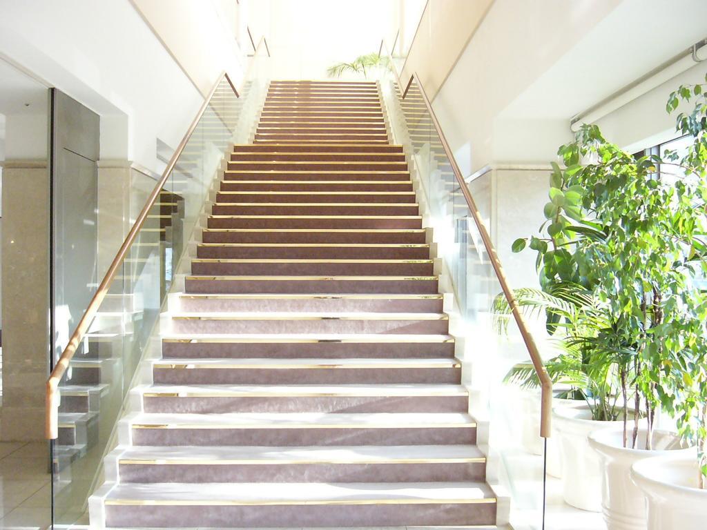 Grand Hotel New Oji Tomakomai Exterior photo