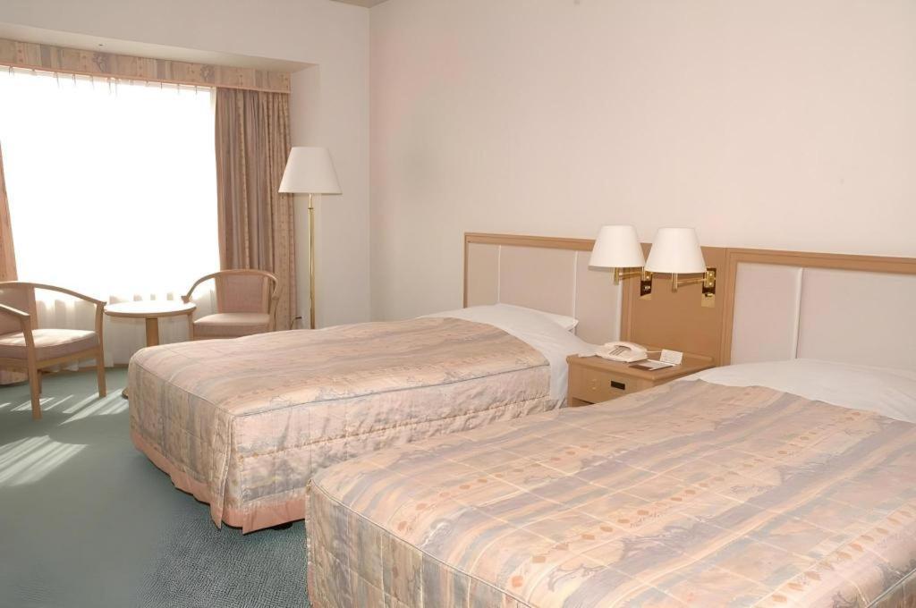 Grand Hotel New Oji Tomakomai Exterior photo